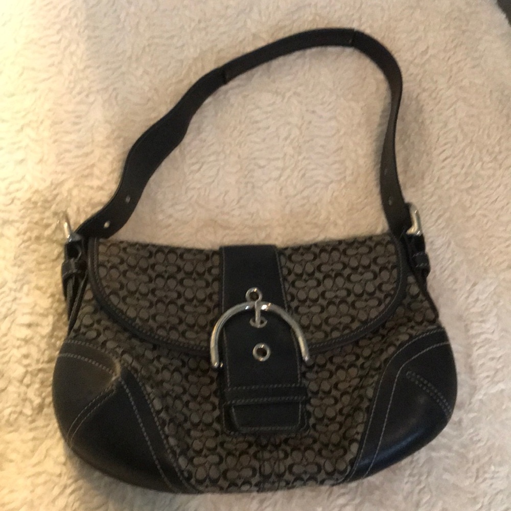 Coach shoulder bag